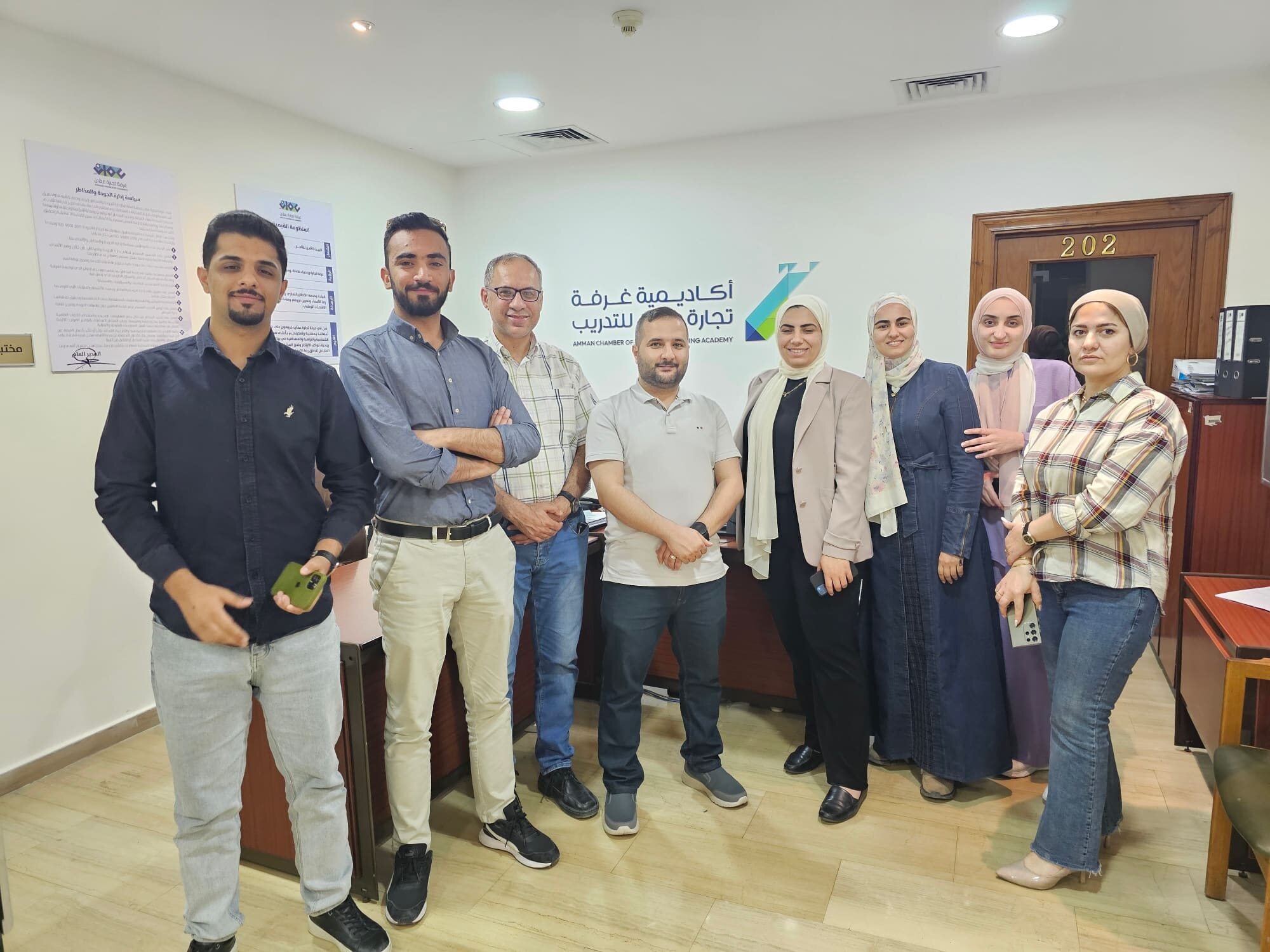 عبدالله بطّاح يختتم تدريباً في التجارة الإلكترونية للطلاب وأصحاب المشاريع الصغيرة